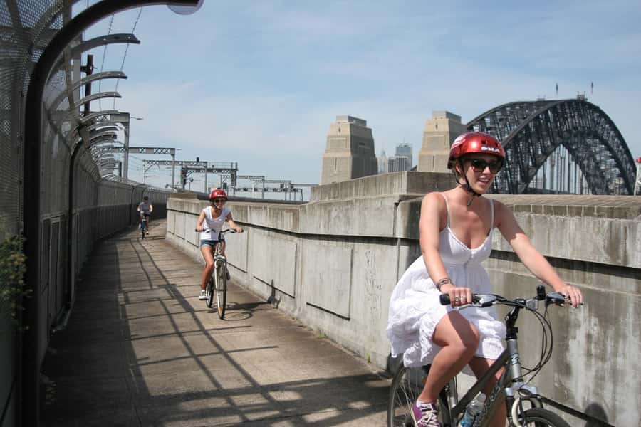 Scenic Sydney Harbour Bridge Bicycle Ride - Riding Sydney Harbour Bridge: what makes it worth your time