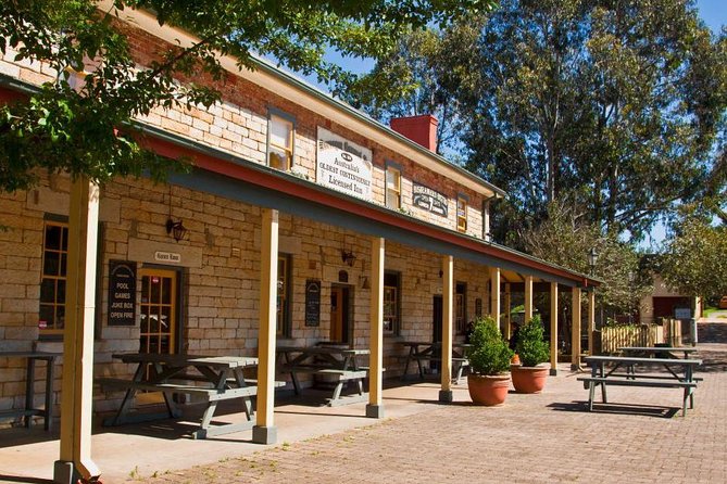 Southern Highlands Private Tour with Wine, Waterfall and Garden - A Private Southern Highlands Day That Starts at 8:00 am