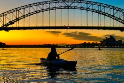 Sunset Harbour Bridge Kayak Escape - Three landmark stops: Bridge photos, Opera House angles, Luna Park fun