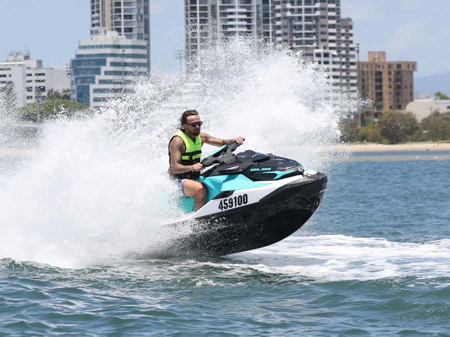 Sydney: 1 hour Jet Ski Safari - The 15 km loop: bridges, islands, and historic-looking stop points