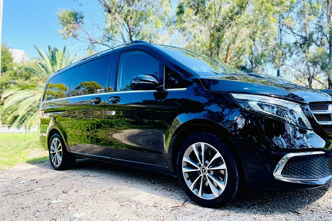 Sydney Airport Private Luxury Transfers - Meeting Your Driver at Sydney Airport Without the Hunt