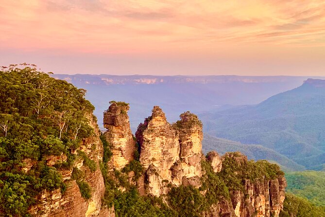 Sydney Arrival Transfer: Airport to City or Overseas Passenger Terminal - Should you book this Sydney airport arrival transfer?