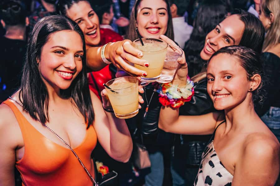 Sydney: Big Night Out Pub Crawl with Local Party Hosts - Venue-by-venue vibe: what each stop tends to feel like