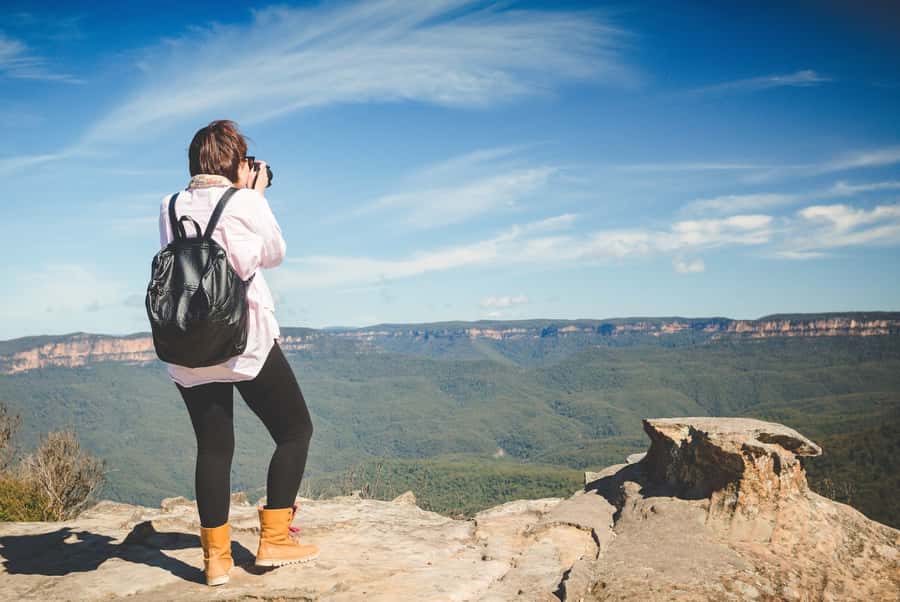 Sydney: Blue Mountains Wildlife & Bushwalk Small-Group Tour - Weather-Adaptive Touring and the Group Size Advantage