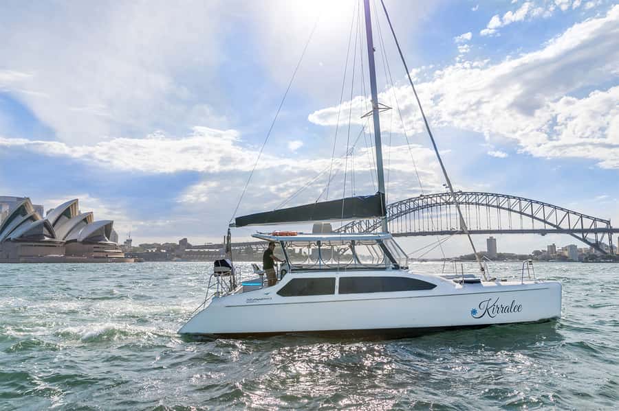 Sydney: Bring Your Own Drinks Vivid Harbour Cruise - Pier 2, Walsh Bay: getting there without stressing