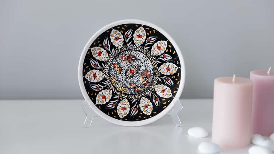 Sydney: Ceramic Plates & Bowls Paint and Sip Classes - Who this class suits best (and who might want to rethink it)
