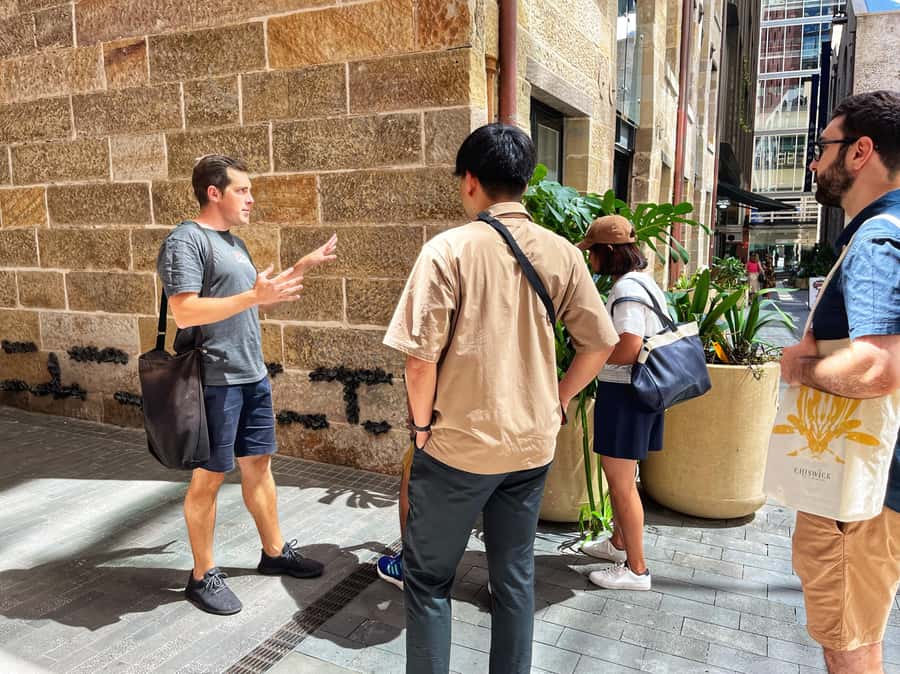 Sydney: City & The Rocks 3.5-Hour Walking Tour with a Drink - Ending at The Squire’s Landing: the beer that makes it click