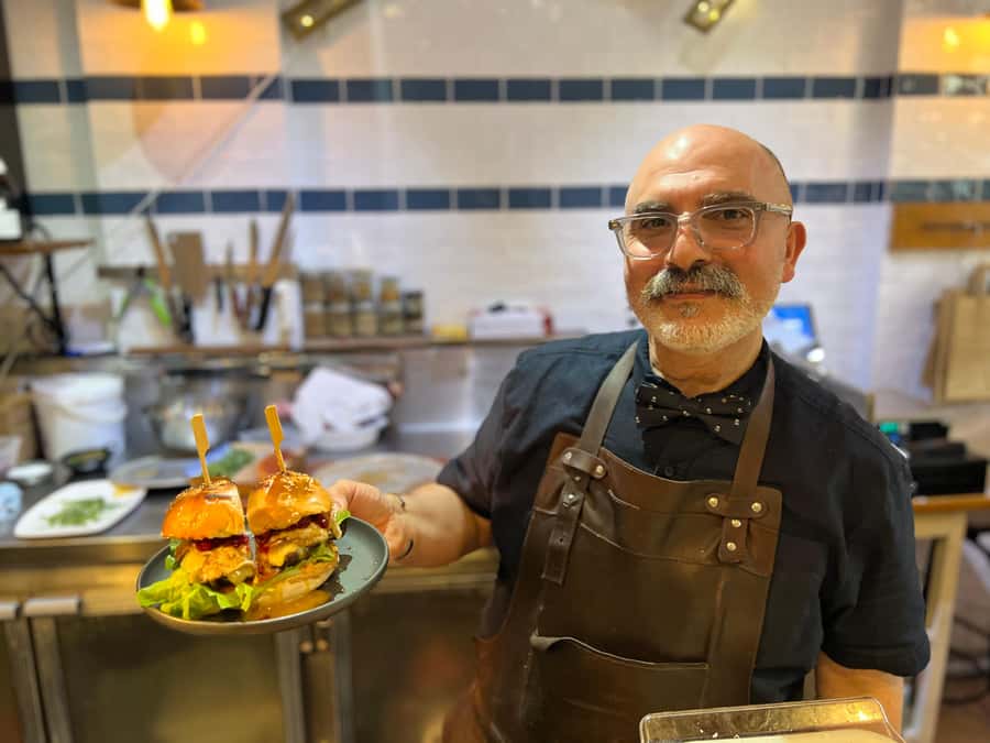 Sydney: Food Tour in Surry Hills with 8 Local Food Tastings - Timing and Walking Pace: A 3-Hour Food Walk, Not a Sit-Down Tour