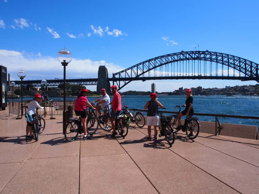 Sydney: Guided Harbour E-Bike Tour - Sydney Observatory and Convict-Era Storytelling