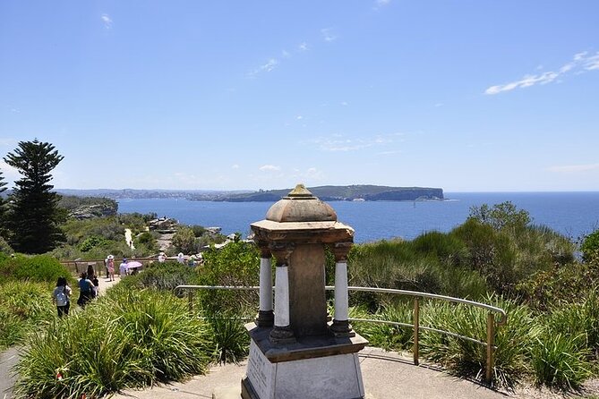 Sydney Guided Sightseeing Bus Tour - Back toward the center: Paddington, Darlinghurst, and Hyde Park