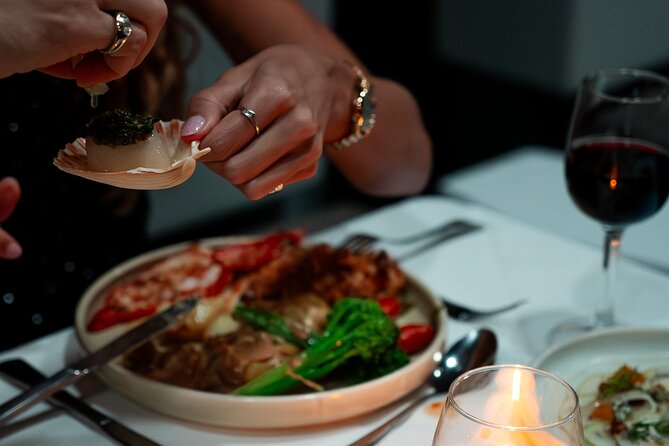 Sydney Harbour: 2h Glass Boat Dinner Cruise with Wine Pairing - Dinner with the Opera House and Harbour Bridge as your backdrop