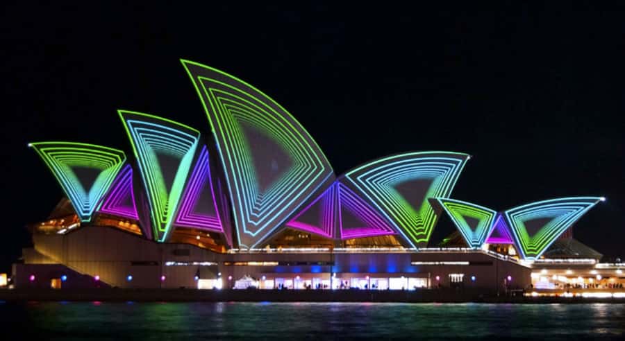Sydney Harbour: 30 Minute Slow Jet Boat Vivid Cruise - A smooth 30 minutes on the water for Vivid Sydney