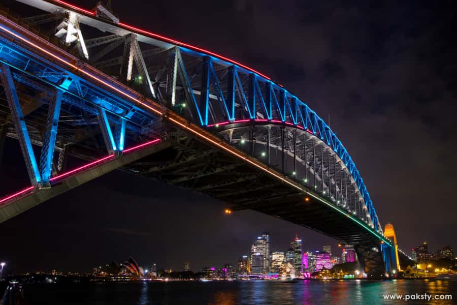 Sydney Harbour: 30 Minute Slow Jet Boat Vivid Cruise - What’s included on board (and what you should bring)