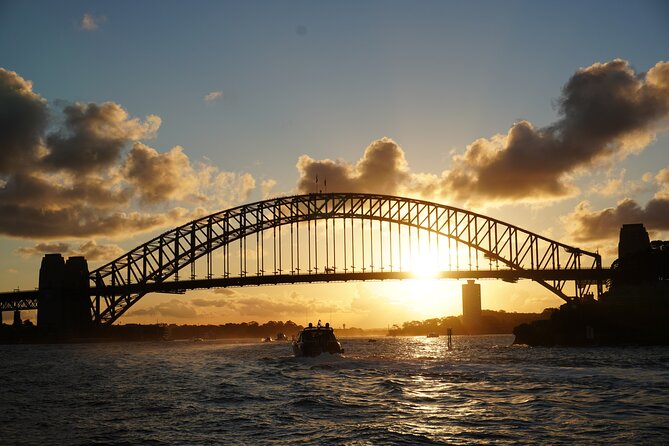 Sydney Harbour Discovery Dinner Cruise Scenic Sights and Buffet - Getting to Eastern Pontoon at Circular Quay (and why it matters)