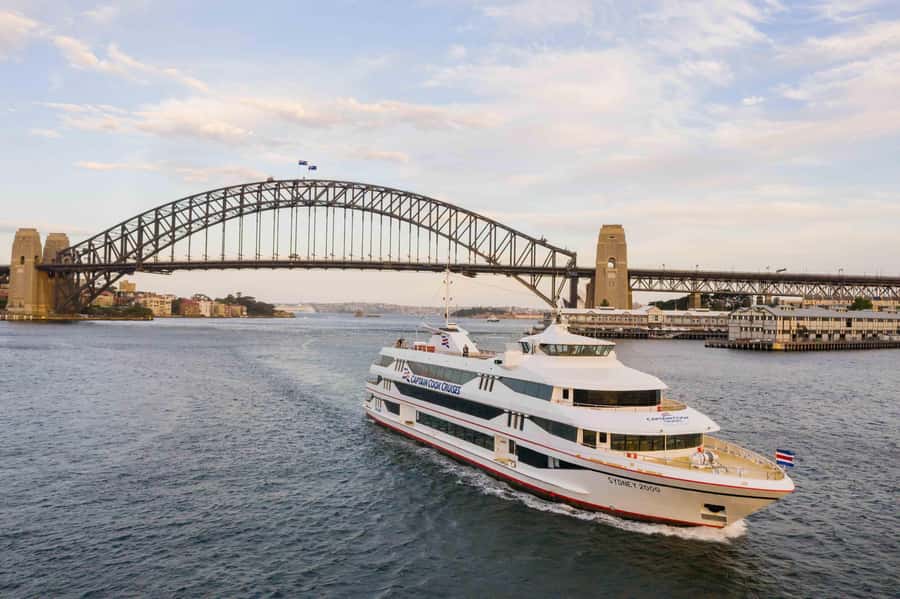 Sydney Harbour Experience 90-minute Sightseeing Cruise - What you’ll see: Opera House, Harbour Bridge, and real 360° angles