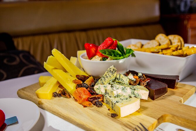 Sydney Harbour Side Restaurant Dinner and Twilight Cruise - Price and logistics: is $465.49 per person “worth it”?