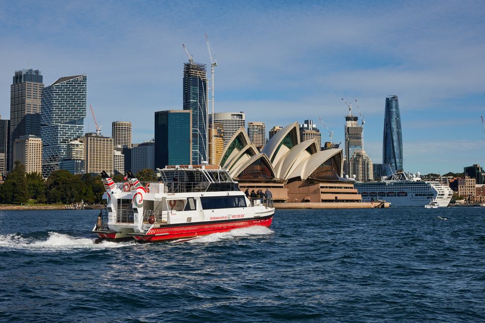 Sydney Harbour Sightseeing Cruise from Circular Quay - Blue Point, Goat Island and Simmons Point: finishing with variety