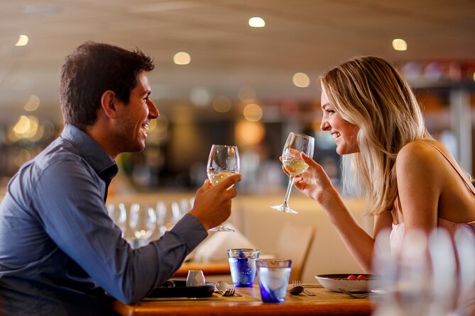 Sydney Harbour Starlight Dinner Cruise from Circular Quay - Live music on Saturdays and Sundays