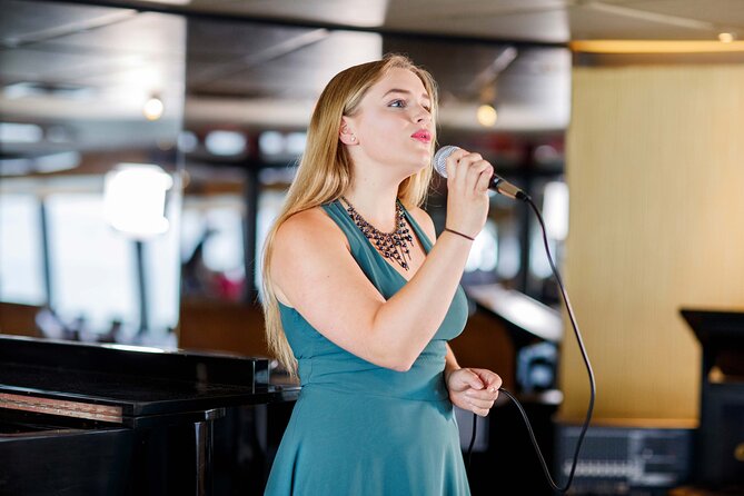 Sydney Harbour Starlight Dinner Cruise from Darling Harbour - Boarding at King Street Wharf: how to get on fast and stress-free