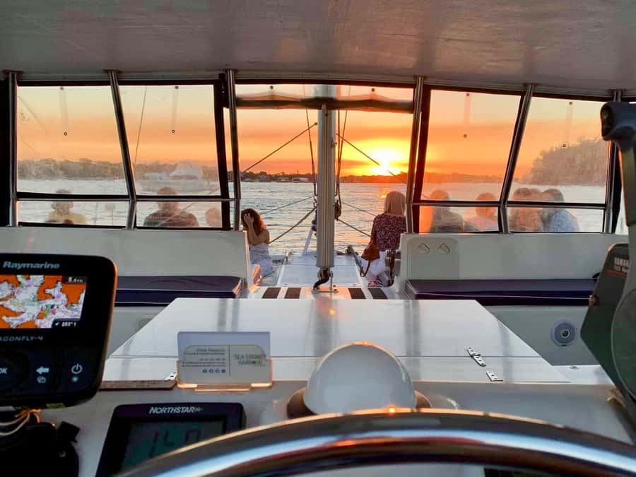 Sydney Harbour: Sunset Catamaran Cruise - The City Lights Shift: Where the Cruise Becomes More Than Sightseeing