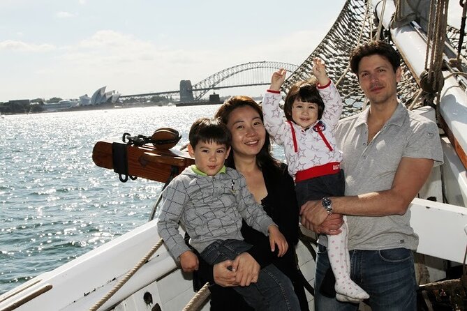 Sydney Harbour Tall Ship Afternoon Discovery Cruise - Taronga Zoo and Luna Park: The Fun-Facing Coastline
