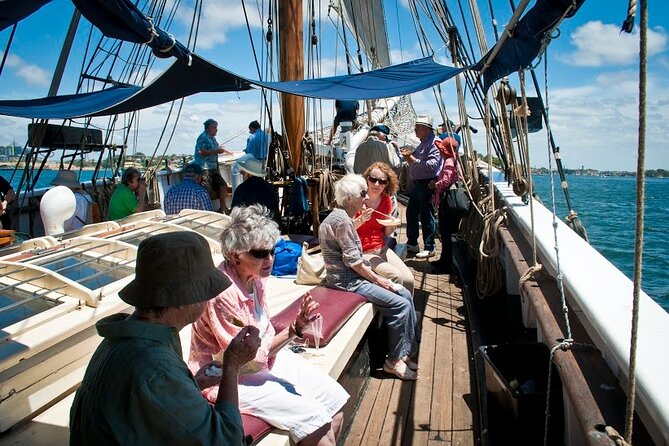 Sydney Harbour Tall Ship Lunch Cruise - Getting to Campbells Cove in the Rocks (and what to do before boarding)