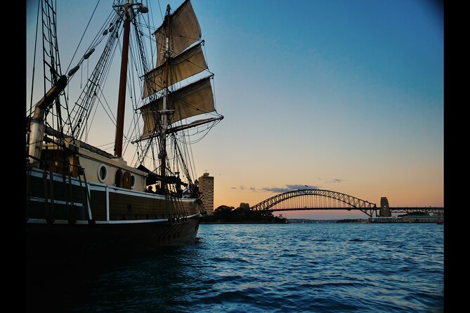 Sydney Harbour Tall Ship Twilight Dinner Cruise - What You Actually See at Twilight: Opera House, Bridge, and More