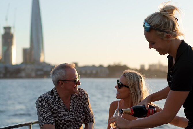 Sydney Harbour Twilight Cruise - The 90-minute flow: how the timing helps your whole day