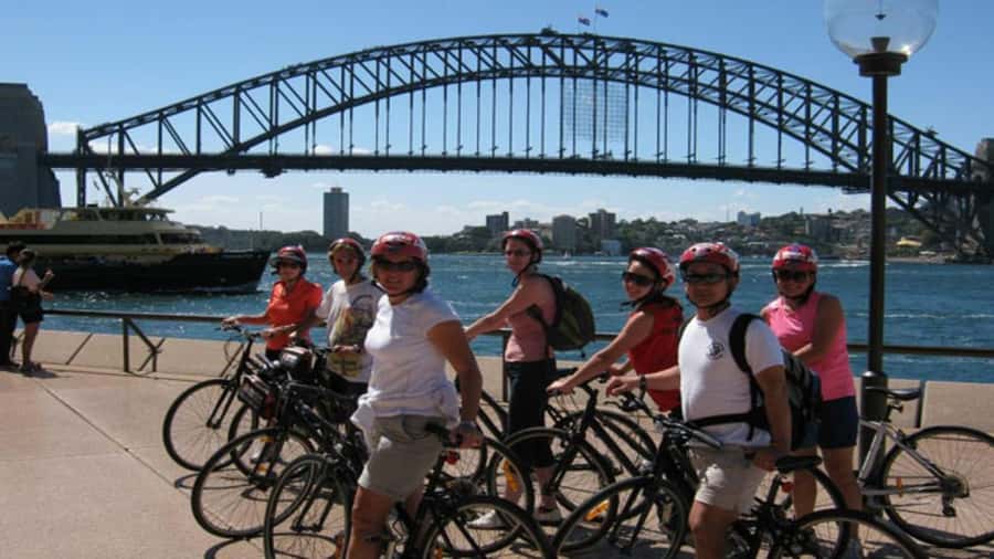 Sydney Highlight Attractions Guided Tour - Sydney Harbour Bridge photo time with a local walking rhythm