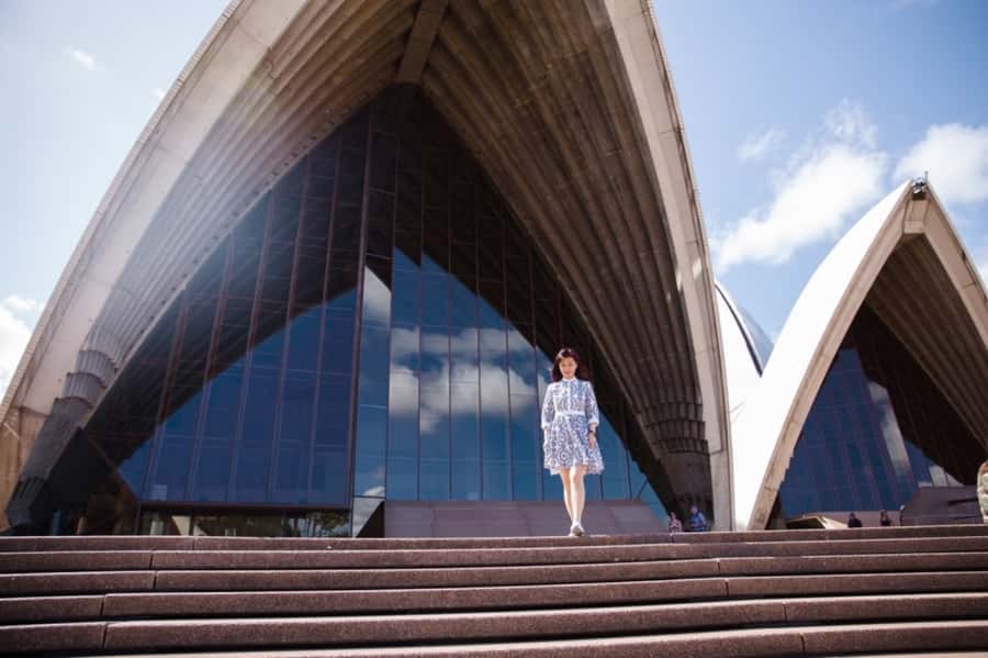 Sydney: Personal Travel & Vacation Photographer - When You Meet the Photographer: What the Session Actually Feels Like