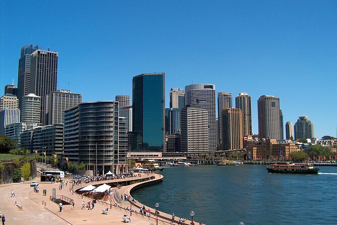 Sydney: PRIVATE Blue Mountains, Wildlife & Cruise Luxe Tour (10h) - Wildlife Time: Koalas, Kangaroo Feeding, and Close-Up Animal Encounters