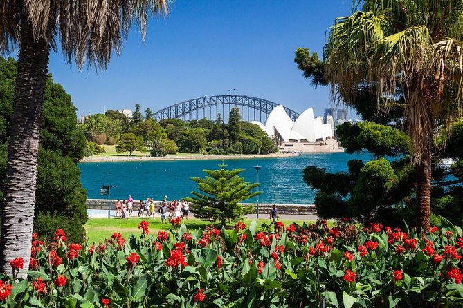 Sydney Private Day Tours | See Sydney in Style | 8 Hour Luxury Private Tour - Key things that make this private Sydney day work