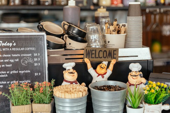 Sydney Private Food Walking Tour With Locals: The 10 Tastings - Stop 3: The HubStudio for city highlights between bites