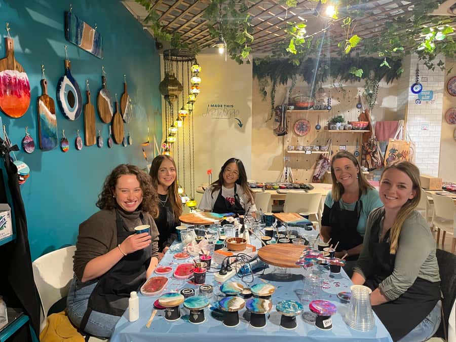 Sydney: Resin Art Classes - Cheeseboards & Coasters - How to Get the Most Out of Your Hour