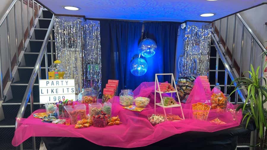Sydney: Retro Party Cruise in Sydney Harbour with Snacks - Key things to know before you go