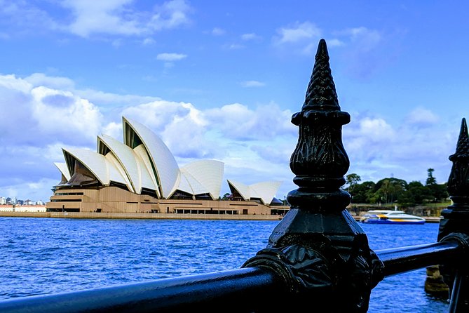 Sydney Secrets and Bondi Beach 4 HOUR AFTERNOON PRIVATE TOUR - Getting Picked Up at 1:00 pm: Less Time Lost, More Time Seeing