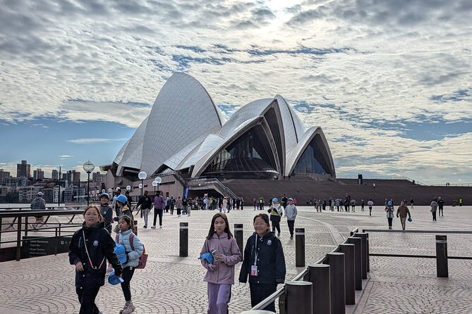 Sydney Secrets and Bondi Beach 4 HOUR AFTERNOON PRIVATE TOUR - Opera House and Harbour Bridge: Photo Time Done Right