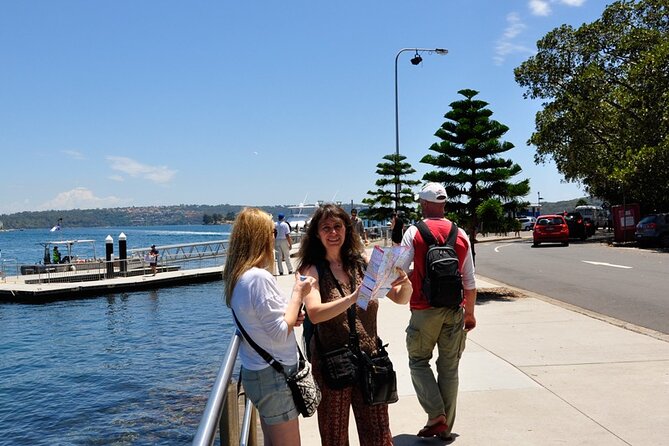 Sydney Sightseeing Bus Tour with Local Guide - Woolloomooloo and Finger Wharf: the harbor’s work history