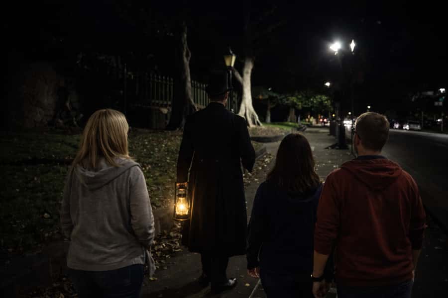 Sydney: Spirits of the Rock and Dark Past Walking Tour - Key points before you book