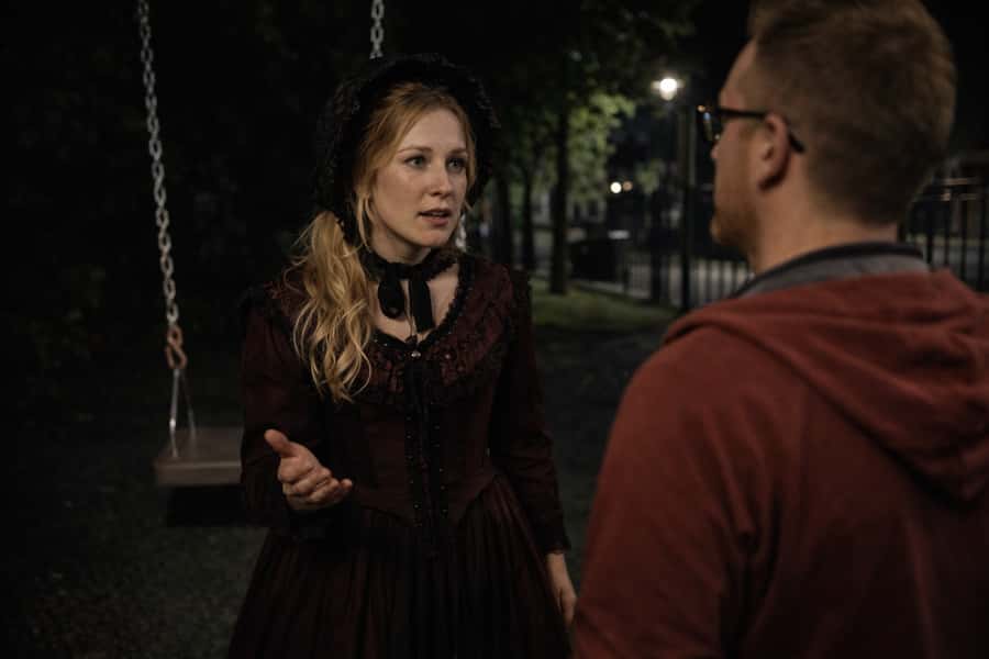 Sydney: Spirits of the Rock and Dark Past Walking Tour - Starting at the Observer Hotel and Getting Your Bearings Fast