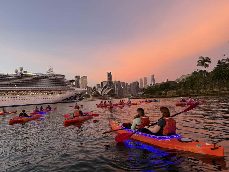 Sydney: Sunrise Kayak, Opera House & Under Harbour Bridge - Sunrise Paddling on Sydney Harbour: Opera House Views Up Close