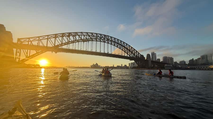 Sydney Sunrise Private Kayak – Opera House & Harbour Bridge - How the guide helps first-timers feel confident