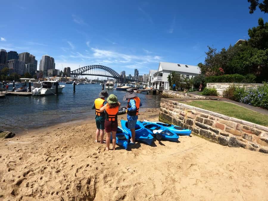 Sydney: Sunset Kayak - Opera & Harbour Bridge Tour (5p. max) - Price and value: what $113 buys you in Sydney Harbour time
