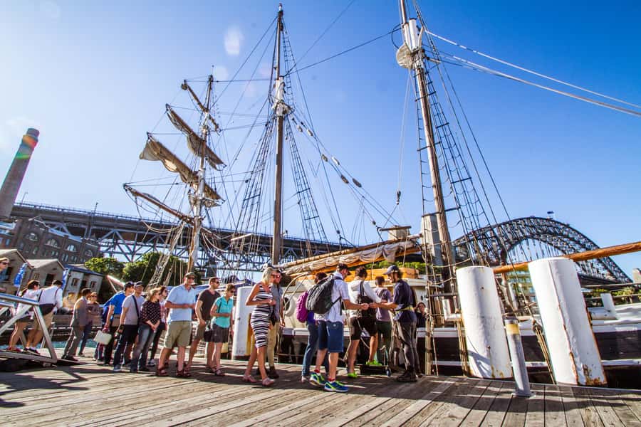 Sydney: Tall Ship Harbour Twilight Dinner Cruise - Campbell’s Cove departure: the easiest way to start smoothly