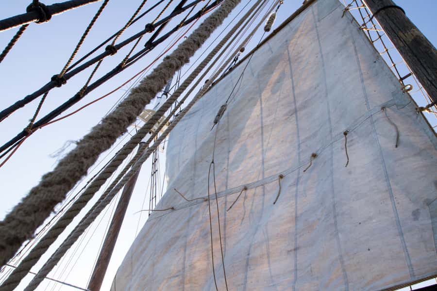 Sydney: Tall Ship Harbour Twilight Dinner Cruise - Value for $77: what you get beyond a standard harbor cruise
