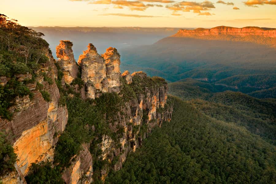 Sydney: Waterfall Bushwalk and Blue Mountain Sunset Day Trip - From Little Regent Street to the mountain villages