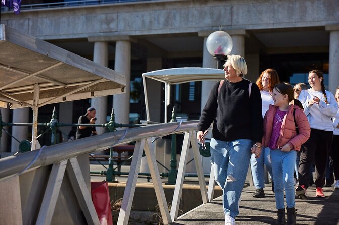 Sydney Whale-Watching Cruise Including Lunch or Breakfast - Comfort on Deck: Managing Choppy Water