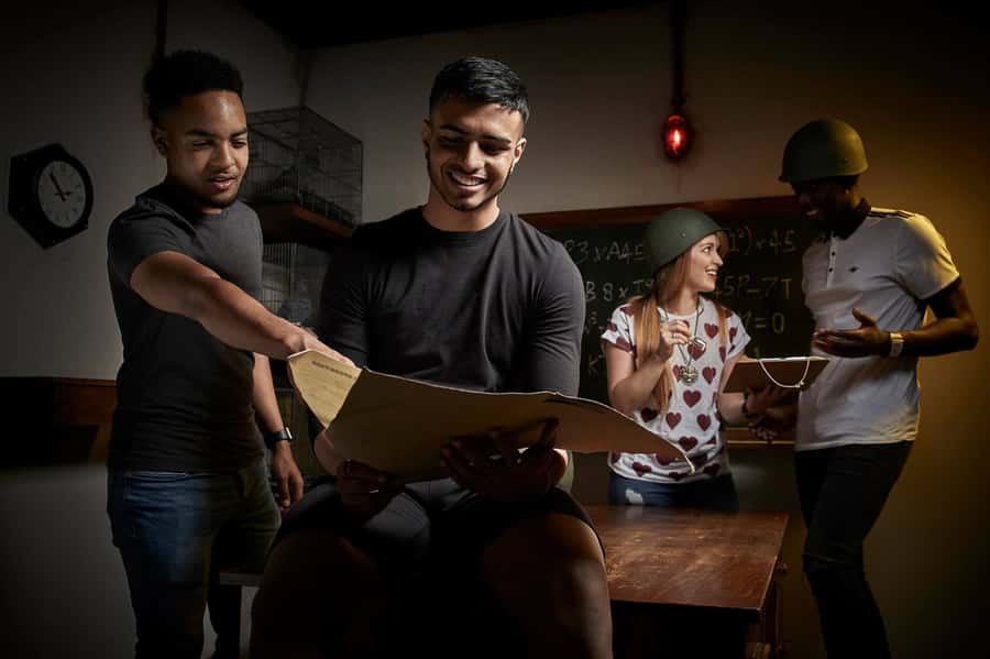 Sydney's Ultimate Live Escape Room - Puzzles, Codes, and the Game Master Nudge (So You Don’t Get Stuck)