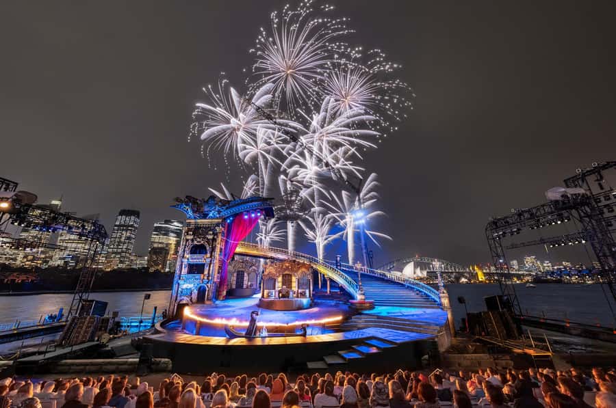 The Phantom of the Opera on Sydney Harbour Tickets - Who should book this harbour Phantom night