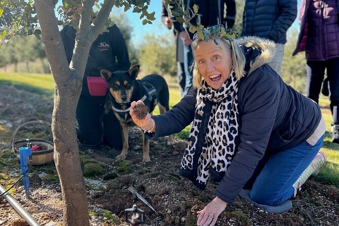 Truffle Hunt and Taste Experience in Oberon, NSW Australia - Weather, Footing, and What to Wear
